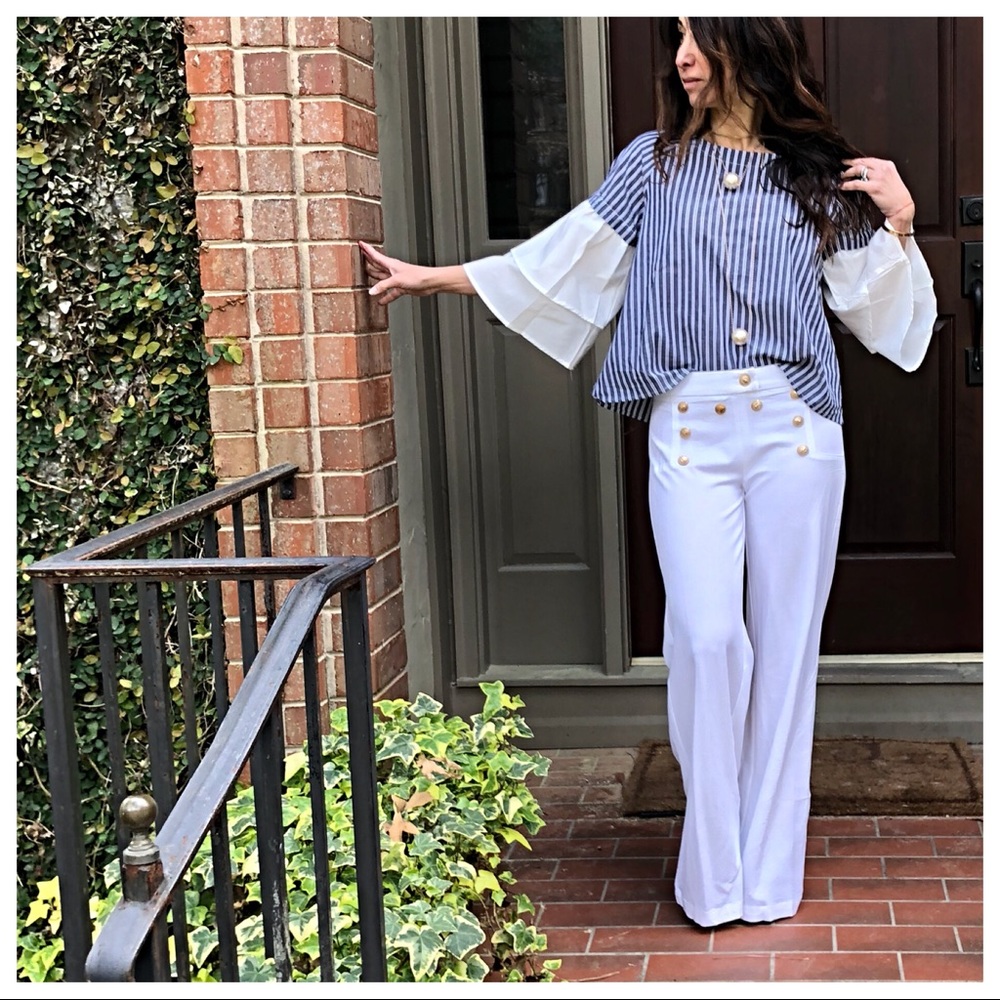 ✨LAST ONE ✨Bell layered sleeves striped top - Picture 4 of 8